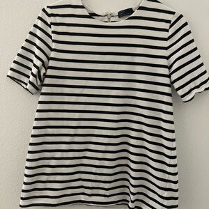 169.GAP Black and White Striped Short Sleeve Tee